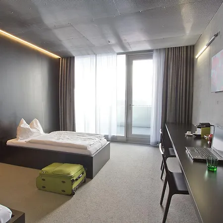Charles' & Frank's Hotel *